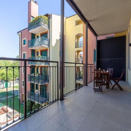 The Best Rent - Spacious Three-Bedroom Apartment With Terrace Milán Exterior foto