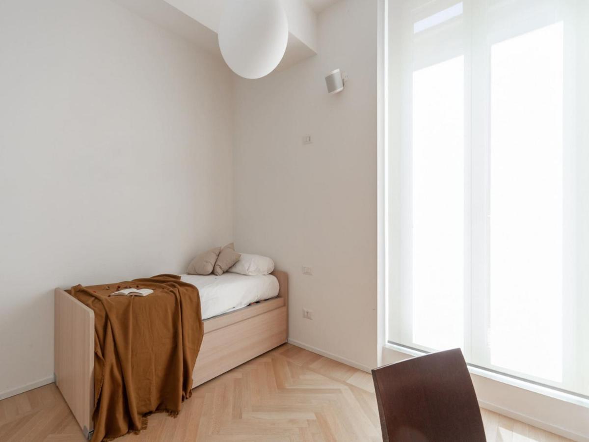 The Best Rent - Spacious Three-Bedroom Apartment With Terrace Milán Exterior foto